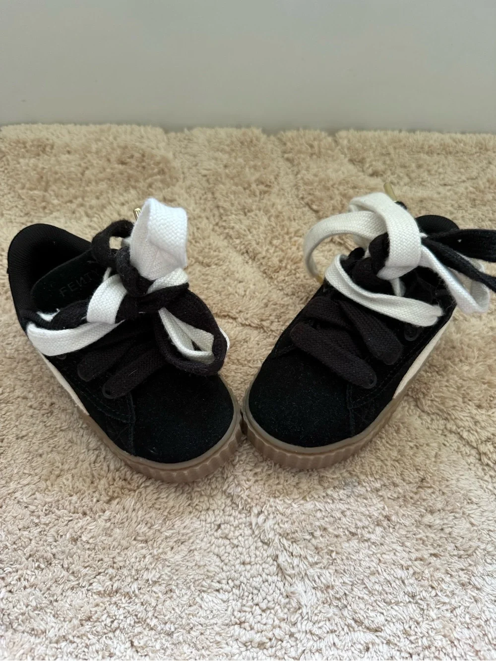 Puma stylish black